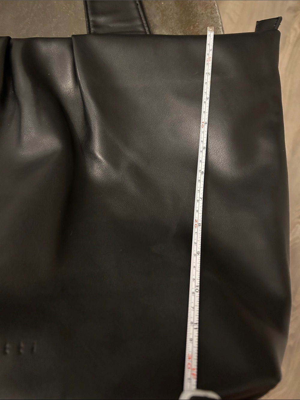 Bugatti Black vegan Tote Bag with zipper closure outside zipper🆓umbrella - Picture 15 of 15